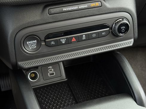 New 2026 Ford Bronco Sport Heritage w/ Convenience Package AWD/4WD image 16