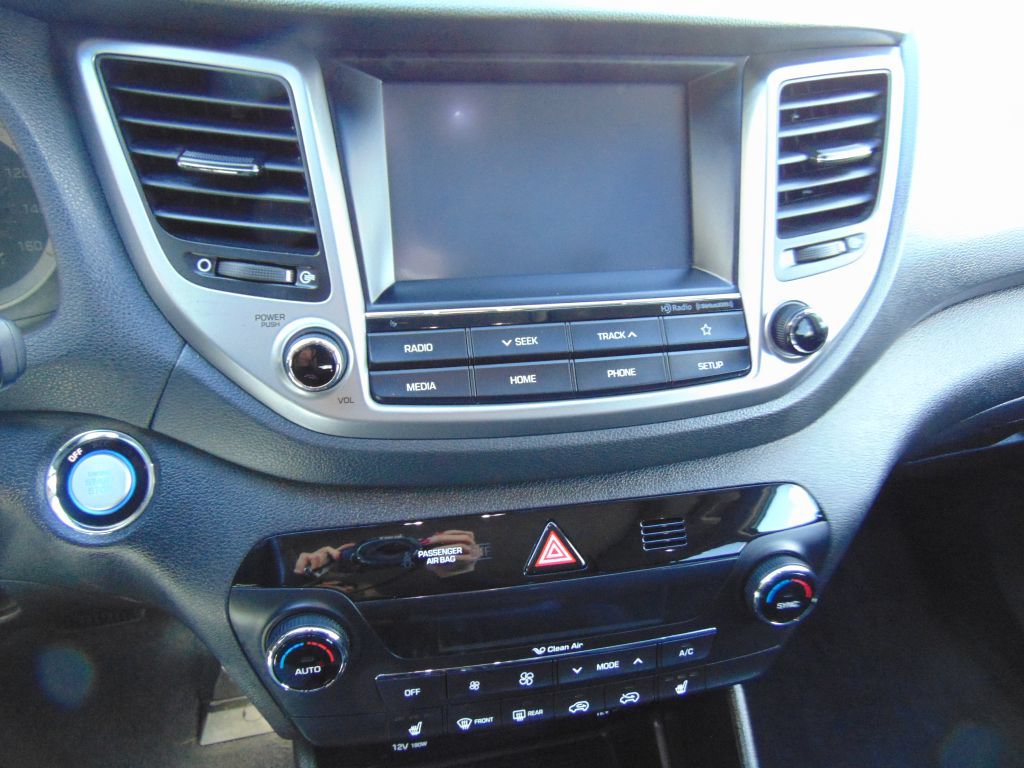 Used 2018 Hyundai Tucson Value w/ Cargo Package AWD/4WD image 19