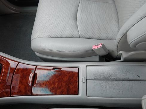 Used 2005 Toyota Highlander Limited AWD/4WD image 84