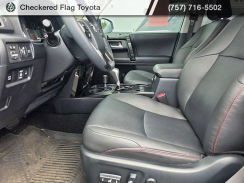 Used 2024 Toyota 4Runner TRD Off-Road Premium w/ Off Road Premium Plus Package AWD/4WD image 8