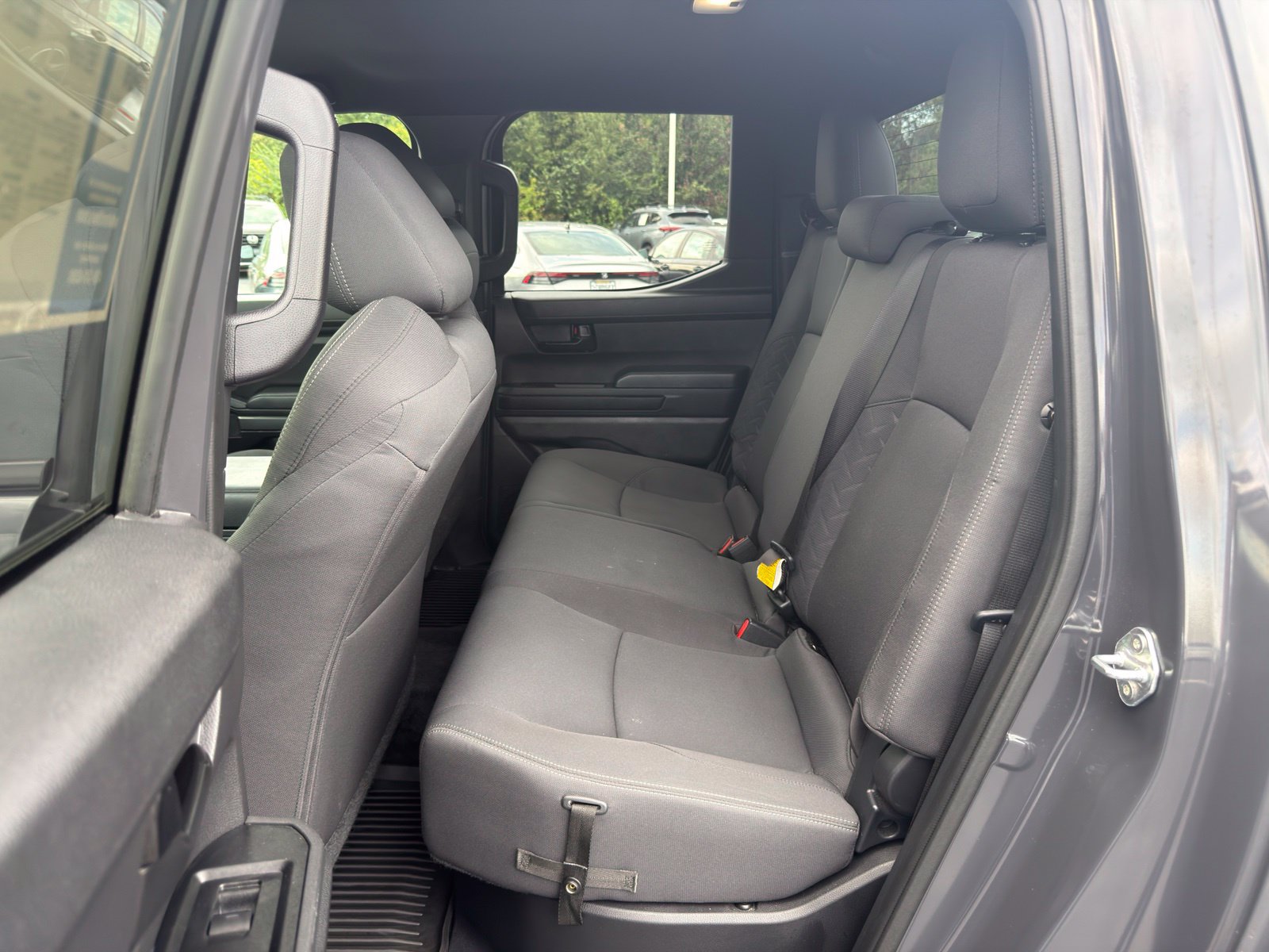 Used 2024 Toyota Tacoma SR5 AWD/4WD image 24
