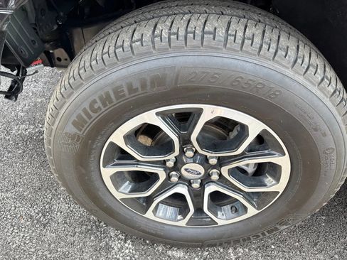 Used 2024 Ford Expedition Max XLT AWD/4WD image 6