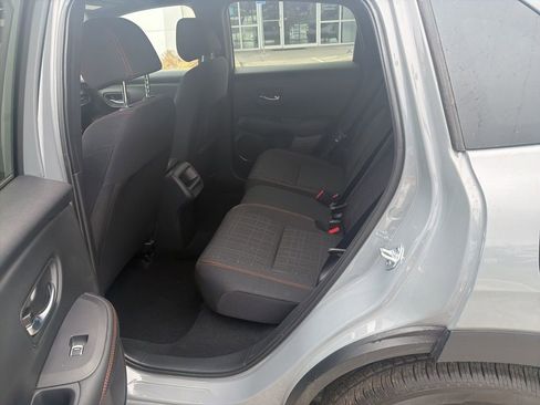 Used 2026 Honda HR-V Sport image 9