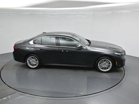 Used 2025 BMW 530i image 51