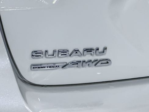 Used 2024 Subaru Crosstrek 2.0i Premium AWD/4WD image 27
