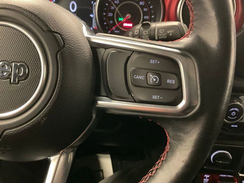 Used 2019 Jeep Wrangler Unlimited Rubicon AWD/4WD image 21