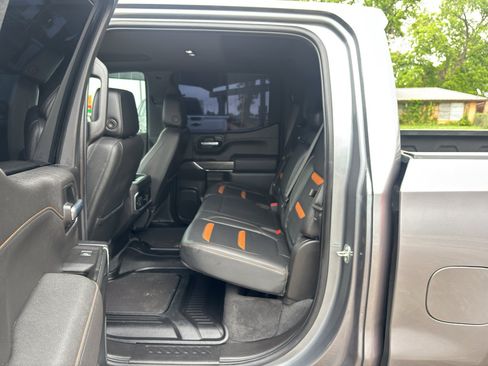 Used 2021 GMC Sierra 1500 AT4 w/ AT4 Premium Package image 27