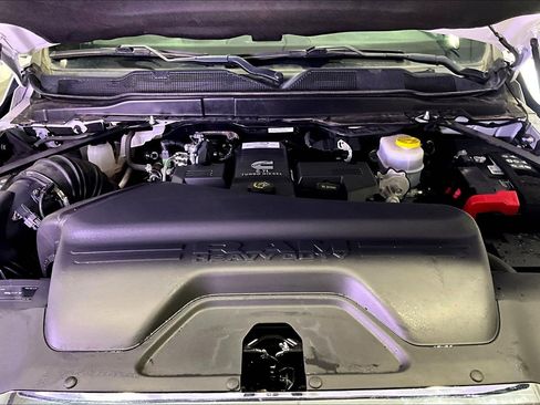 Used 2022 RAM 2500 Big Horn w/ Cold Weather Group AWD/4WD image 30