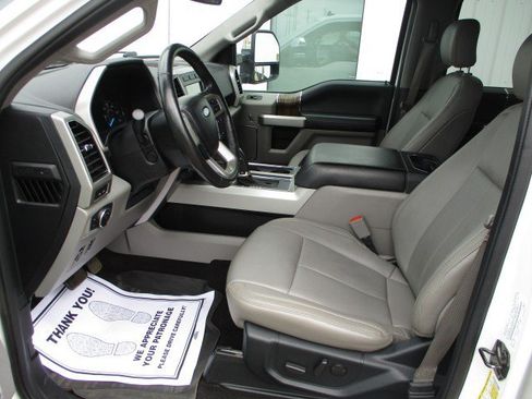Used 2020 Ford F150 Lariat w/ Equipment Group 502A Luxury AWD/4WD image 11