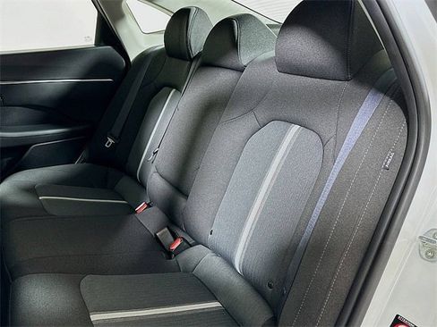 Used 2021 Hyundai Sonata SEL image 20