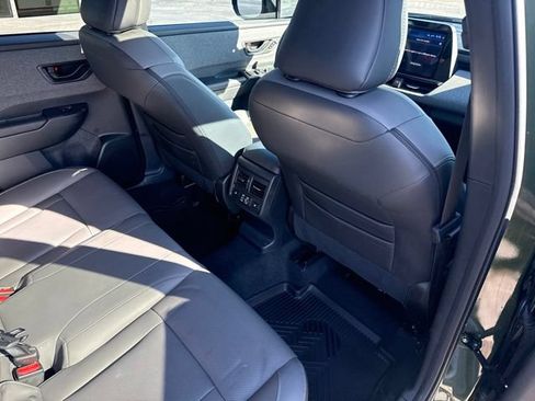 Used 2026 Subaru Outback Limited XT w/ Premium/Limited Package AWD/4WD image 18