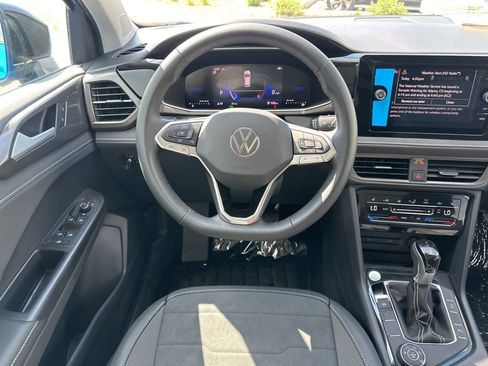 New 2025 Volkswagen Taos SE image 13