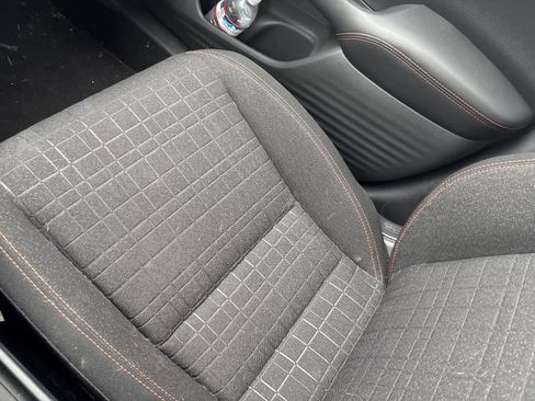 Used 2025 Honda HR-V Sport image 10