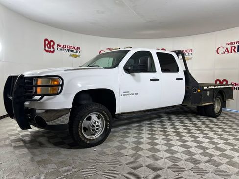 Used 2008 GMC Sierra 3500 W/T AWD/4WD image 3