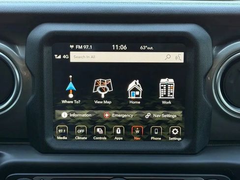 Used 2023 Jeep Wrangler Unlimited Sahara w/ Dual Top Group AWD/4WD image 20