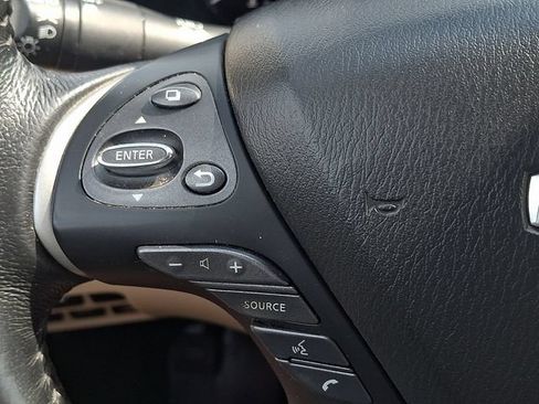 Used 2019 Nissan Pathfinder SL AWD/4WD image 20