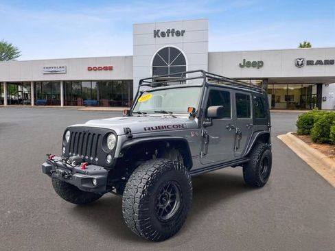 Used 2017 Jeep Wrangler Unlimited Rubicon AWD/4WD image 1