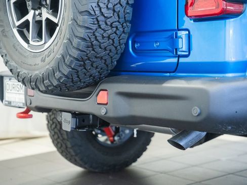 New 2026 Jeep Wrangler Unlimited Rubicon AWD/4WD image 7