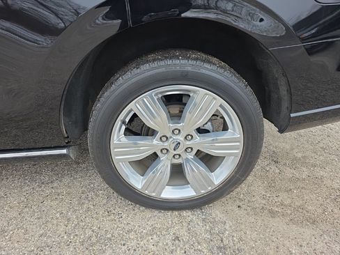 Used 2024 Ford Expedition Platinum AWD/4WD image 15