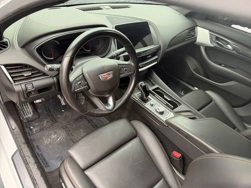 Used 2022 Cadillac CT5 V image 17