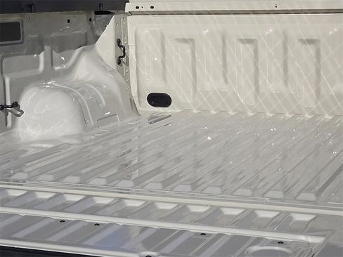 New 2025 Ford Ranger XLT w/ Equipment Group 301A High image 8