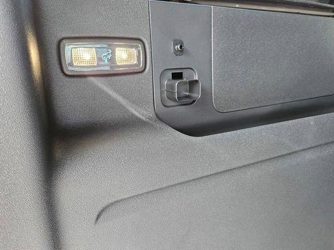 New 2025 Ford Bronco Outer Banks w/ Sasquatch Package image 31