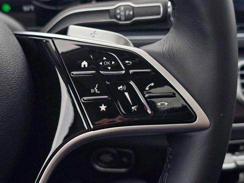 New 2026 Mercedes-Benz GLE 450 4MATIC image 33