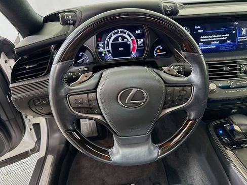 Used 2019 Lexus LS 500 RWD image 11
