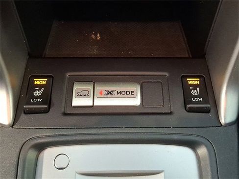 Used 2018 Subaru Forester 2.5i Premium w/ All-Weather Package image 23