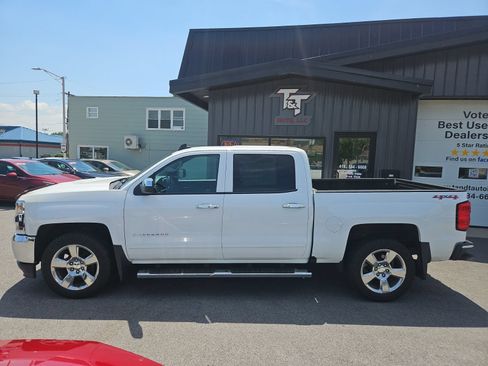 Used 2016 Chevrolet Silverado 1500 LT w/ All Star Edition AWD/4WD image 3