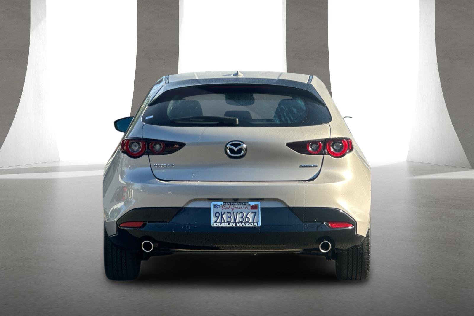 Used 2024 MAZDA MAZDA3 s FWD image 5