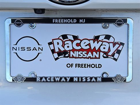 Used 2017 Toyota RAV4 Limited image 37