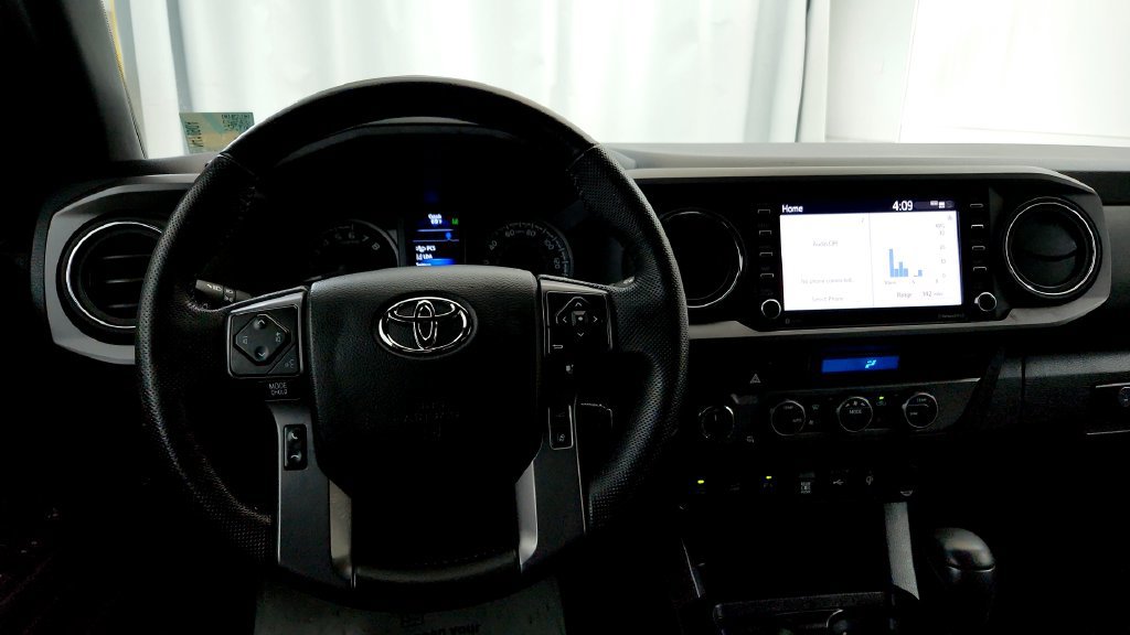 Certified 2022 Toyota Tacoma TRD Off-Road w/ Technology Package AWD/4WD image 26