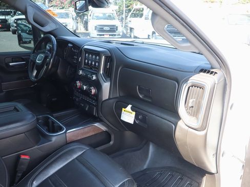 Used 2022 GMC Sierra 2500 Denali image 49