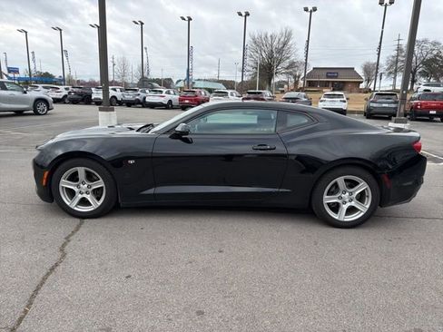 Used 2020 Chevrolet Camaro LT image 6