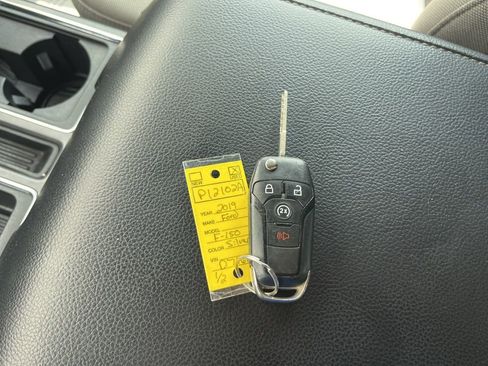 Used 2019 Ford F150 XLT w/ Equipment Group 302A Luxury AWD/4WD image 20