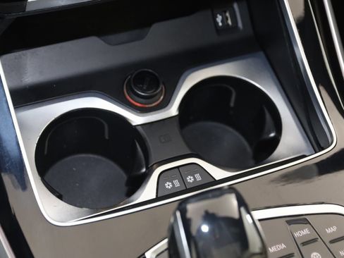 Used 2019 BMW X5 xDrive40i w/ Executive Package image 33