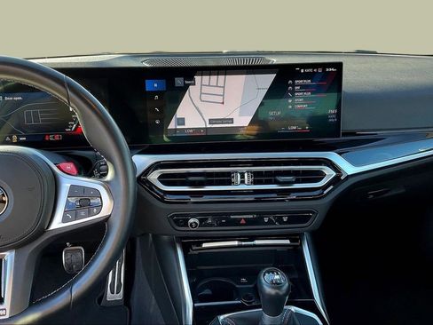 Used 2024 BMW M2 w/ Lighting Package image 9