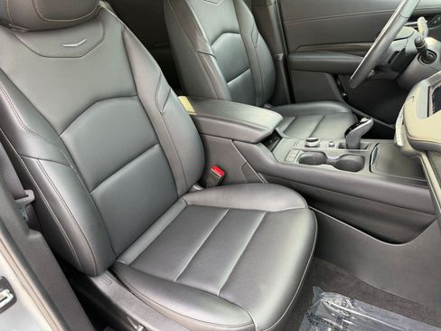 Certified 2023 Cadillac XT4 Sport FWD image 32