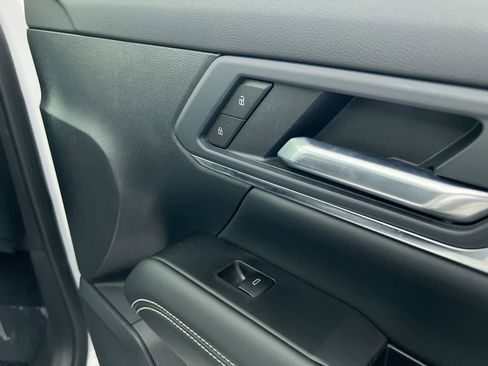 Used 2026 GMC Terrain Elevation image 31