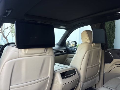 Used 2021 Cadillac Escalade ESV Premium Luxury w/ Driver Assist Tech Package RWD image 13