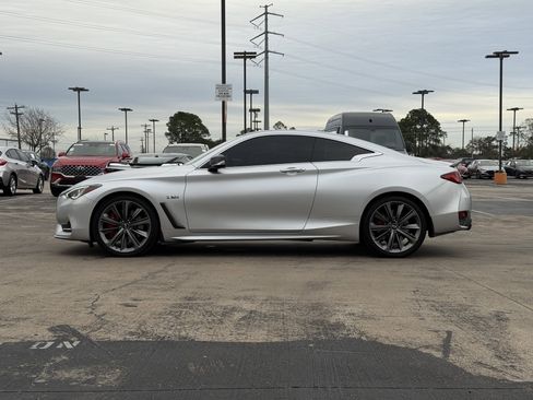 Used 2019 INFINITI Q60 Red Sport 400 w/ Proactive Package image 12