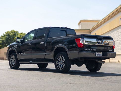 Used 2016 Nissan Titan Platinum Reserve image 5