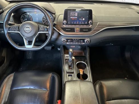Used 2020 Nissan Altima 2.5 SL FWD image 4
