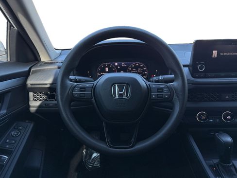 Used 2023 Honda Accord LX image 12