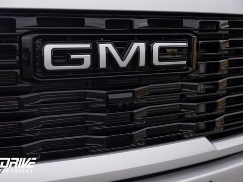 Used 2025 GMC Sierra 3500 Denali Ultimate image 7