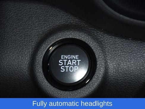 New 2025 Hyundai Venue Limited image 12