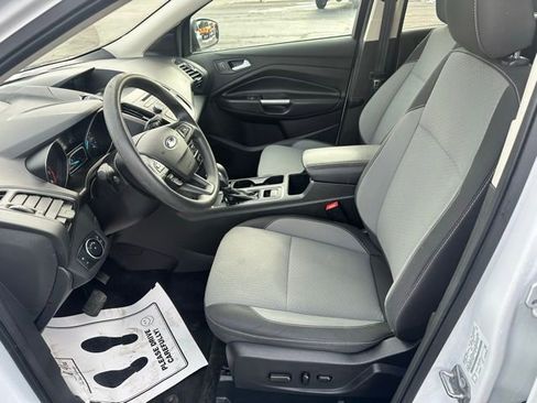 Used 2018 Ford Escape SE image 20