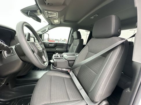 New 2026 GMC Sierra 2500 Pro image 18