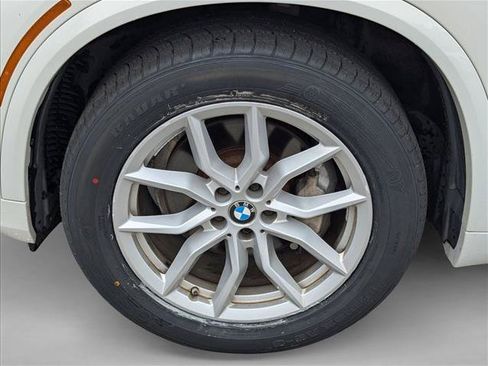 Used 2019 BMW X5 xDrive40i w/ M Sport Package AWD/4WD image 23